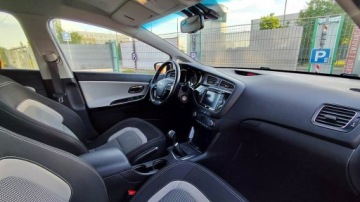 Kia Ceed II Kombi Facelifting 1.6 GDI 135KM 2015 Kia Cee'd LED Climatronic Navi Gwarancja, zdjęcie 13