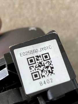 OVLÁDAČ AUTORÁDIO RENAULT KOLEOS E025550 JY01C