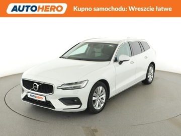 Volvo V60 II  2021 Volvo V60 mHEV automat full LED jasne wnętrze