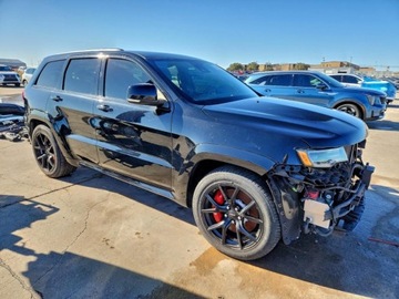 Jeep Grand Cherokee IV 2019 Jeep Grand Cherokee SRT-8 2019 6.4L 6.4 Benzyna 475KM, zdjęcie 4