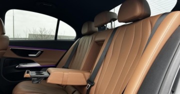 Mercedes Klasa E W214 Sedan 2.0 220d 197KM 2025 Mercedes-Benz Klasa E Salon PL 4Matic AMG 9G-Tronic CarPlay Distronic Digi, zdjęcie 26