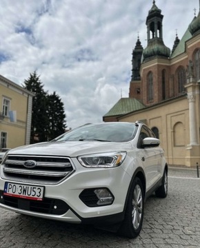 Ford Kuga II 2017 Ford Kuga Ford Kuga II Biala perelka fulll opcja 1.5 Benzyna 250KM