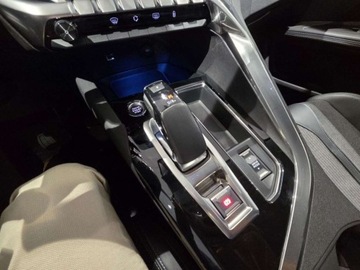 Peugeot 3008 II Plug-In Hybrid Facelifting 1.6 HYBRID 225KM 2022 Peugeot 3008 1.6 Hybrid Plug-in 225 KM Allure EAT8 Gwarancja Dealer 1.6, zdjęcie 23