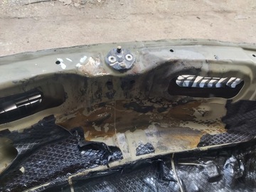 Toyota Rav4 IV ремень безопасности сзади, пол, задняя ванна