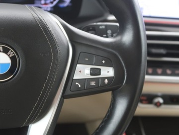 BMW X5 G05 SUV 3.0 40i 340KM 2019 BMW X5 xDrive40i, Salon Polska, Serwis ASO, 4X4, zdjęcie 18