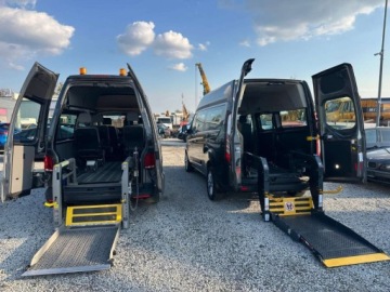 Volkswagen Caravelle T6 2022 Volkswagen Transporter Gwarancja WINDA DLA NIEPELNOSPRAWNYCH Zarejestrowan