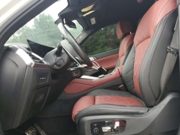 BMW X6 G06 2024 BMW X6 M60i 2024 4.4l 4.4 Benzyna 523KM, zdjęcie 7