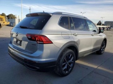Volkswagen Tiguan II 2022 Volkswagen Tiguan Volkswagen Tiguan 2.0T SE 4MOTION 2.0 Benzyna 184KM, zdjęcie 4