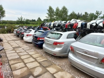 Toyota Auris I передняя балка радиатора T27 VERSO