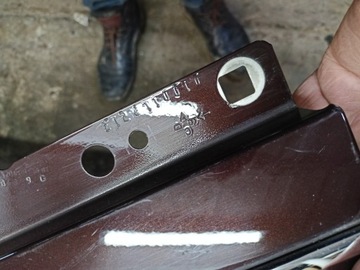 КРЫЛО ПЕРЕДНЕЕ ПРАВОЕ C-CLASS W204 БЕЗ ВМЯТИН