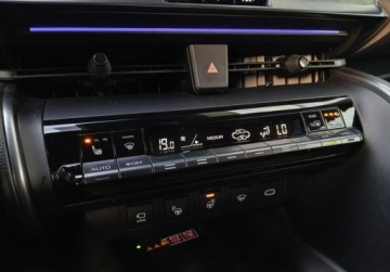 Toyota C-HR II SUV 2.0 Hybrid Dynamic Force 197KM 2024 Toyota C-HR C-HR GR Sport FV23 Salon PL Serwis ASO 1 wlasciciel, zdjęcie 22