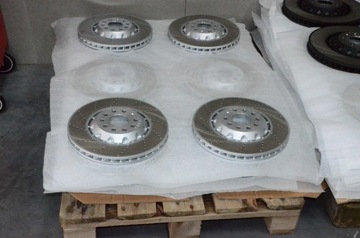 VW ТОРМОЗНОЙ ДИСК 5Q0615301C
