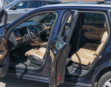 Volvo XC90 II 2019 Volvo XC90 D5 Inscrip. 7os. Full Wentyle Panorama 360 masaż HUD 21” Pneumat, zdjęcie 19