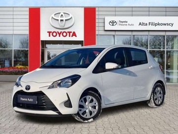 Toyota Yaris III Hatchback 5d Facelifting 2017 1.5 Dual VVT-iE 111KM 2019 Toyota Yaris Toyota Yaris 1,5-Dual-VVT-iE, serwisowany w ASO, 1.5 Benzyna