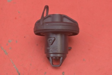 KOREK WLEWU PALIWA OPEL COMBO D 11-20