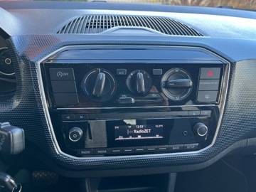 Volkswagen up! Hatchback 5d Facelifting 1.0 75KM 2018 Volkswagen up 1.0 benzyna 75 KM automat bialy dach zarej w PL zamiana, zdjęcie 9