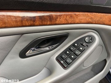 BMW Seria 5 E39 Touring 540 i 286KM 2000 BMW Seria 5 BMW 540i Super Stan PrzedLift 4.4 Benzyna 286KM, zdjęcie 14