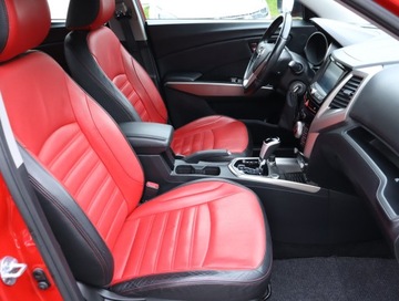  SsangYong Tivoli 1.6 e-XDi, Salon Polska, zdjęcie 8