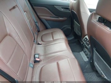 Jaguar F-Pace SUV 3.0 V6 380KM 2019 Jaguar F-Pace S 2019 3.0l 3.0 Benzyna 380KM, zdjęcie 12