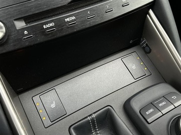 Lexus IS III Sedan Facelifting 200t 245KM 2018 Lexus IS300 Lexus IS 300 2.0 Turbo 245 KM | Execut, zdjęcie 22