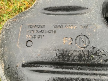 NÁDRŽ PALIVA PLASTOVÝ YARIS I BENZÍN 77100-0D010