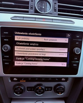 Volkswagen Passat B8 Variant 2.0 TDI BlueMotion SCR 150KM 2018 Volkswagen Passat Volkswagen Passat 2.0 TDI BMT SCR Comfortline DSG7 2.0, zdjęcie 34