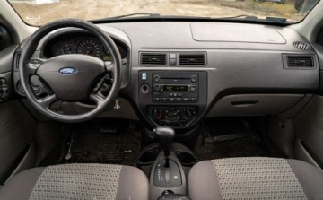 Ford Focus II Sedan 2.0 Duratec 145KM 2007 Ford Focus Ford Focus Mk2 2.0 Automat 145KM 2.0 BenzynaLPG 145KM, zdjęcie 12