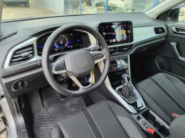 Volkswagen T-Roc I SUV Facelifting 1.5 TSI ACT 150KM 2023 Volkswagen T-Roc 1.5 TSI Life DSG, 150KM, Salon PL, zdjęcie 12