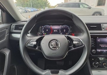 Skoda Superb III Kombi Facelifting 2.0 TDI SCR 200KM 2022 Skoda Superb Ambition 2.0 TDI 200 KM DSG Virtual Cockpit El. klapa Podg, zdjęcie 8