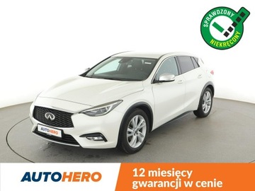 Infiniti Q30 1.5D 109KM 2018 Infiniti Q30 automat LED skóra navi klima auto