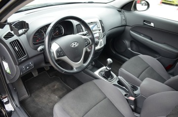 Hyundai i30 I CW Facelifting 1.6 CRDi 115KM 2011 ZAREJESTROWANY 1.6CRDI 116KM KLIMATRONIK PARKTRONIK GWARANCJA, zdjęcie 17