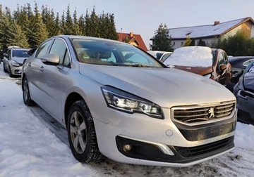 Peugeot 508 II 2018 Peugeot 508 2018r, 1.6 Benzyna. Lekko uszkodzony tyl. Jezdzi. 1.6 Benzyna