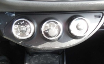 Toyota Yaris III 2016 Toyota Yaris 2016r, 1.3 Benzyna LPG, Uszkodzona. Poobijana. Jezdzi. 1.3, zdjęcie 13