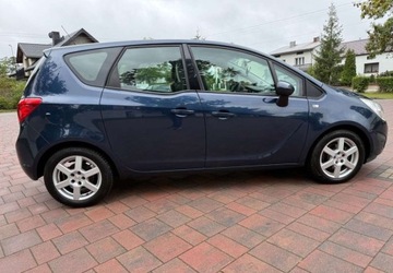 Opel Meriva II Mikrovan 1.4 Turbo ECOTEC 120KM 2010 Opel Meriva Opel Meriva 1.4 T Enjoy 1.4 Benzyna 120KM, zdjęcie 2