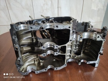 БЛОК ДВИГАТЕЛЯ КАРТЕРОВ SUZUKI GS 450