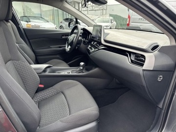 Toyota C-HR I Crossover Facelifting 1.8 Hybrid 122KM 2023 Toyota C-HR 1.8 Hybrid GPF Comfort, zdjęcie 6