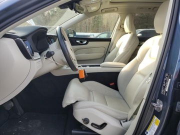 Volvo XC60 II Crossover Plug-In Facelifting 2.0 T8 455KM 2022 Volvo XC 60 T8 Recharge Inscription 2022 2.0L 2.0 Hybryda 455KM, zdjęcie 7