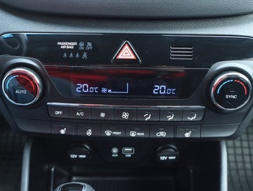 Hyundai Tucson III SUV 1.6 T-GDI 177KM 2017 Hyundai Tucson 1.6 T-GDI, Salon Polska, zdjęcie 19