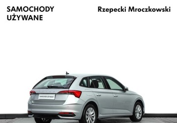 Skoda Scala Hatchback Facelifting 1.0 TSI 95KM 2024 Skoda Scala 1.0 TSI Selection 95KM Ambiente Tempomat Benzyna 95KM, zdjęcie 4