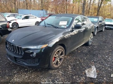 Maserati Levante 2021 Maserati Levante 2021r., 4X4, od ubezpieczalni 3.0 Benzyna 345KM, zdjęcie 2