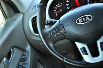 Kia Sportage III SUV 2.0 CRDi 136KM 2011 Kia Sportage 2,0 CRDi Automat Xenon Ledy Skóra, zdjęcie 25