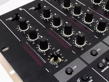RELOOP RMX-30 BLACKFIRE 3-КАНАЛЬНЫЙ DJ-МИКШЕР