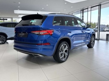 Skoda Kodiaq I SUV Facelifting 1.5 TSI 150KM 2022 Skoda Kodiaq Sportline Ambiente Kamera cofania CarPlayAndroid Auto FV23, zdjęcie 3