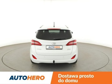 Hyundai i30 II Wagon Facelifting 1.4 MPI 100KM 2016 Hyundai i30 klimatyzacja multifunkcja grzane, zdjęcie 5