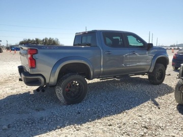 Chevrolet Silverado II 2019 Chevrolet Silverado 2019 CHEVROLET SILVERADO K1500 RST 5.3 Benzyna 355KM, zdjęcie 3