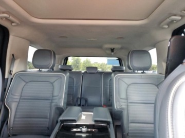 Lincoln Navigator III 2019 Lincoln Navigator L Black Label, 3.5L, od ubezpieczalni 3.5 Benzyna 314KM, zdjęcie 9
