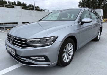 Volkswagen Passat B8 Variant Facelifting 1.5 TSI EVO 150KM 2022 Volkswagen Passat Variant salon PL FV Vat 23 rok gwarancji automat DSG