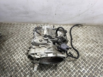 MITSUBISHI OUTLANDER 2015 AUTOMATICKÁ SKŘÍŇ ŘAZENÍ