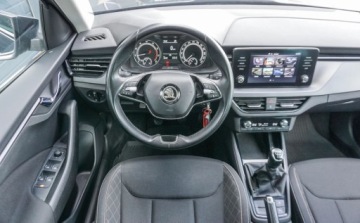 Skoda Kamiq Crossover 1.0 TSI 110KM 2021 Skoda Kamiq Skoda Kamiq Style 1.0TSI 110KM Benzyna 110KM, zdjęcie 34