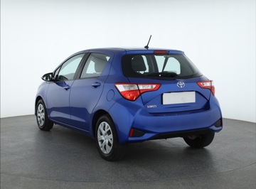 Toyota Yaris III Hatchback 5d Facelifting 2017 1.0 VVT-i 72KM 2019 Toyota Yaris 1.0 VVT-i, Salon Polska, zdjęcie 3